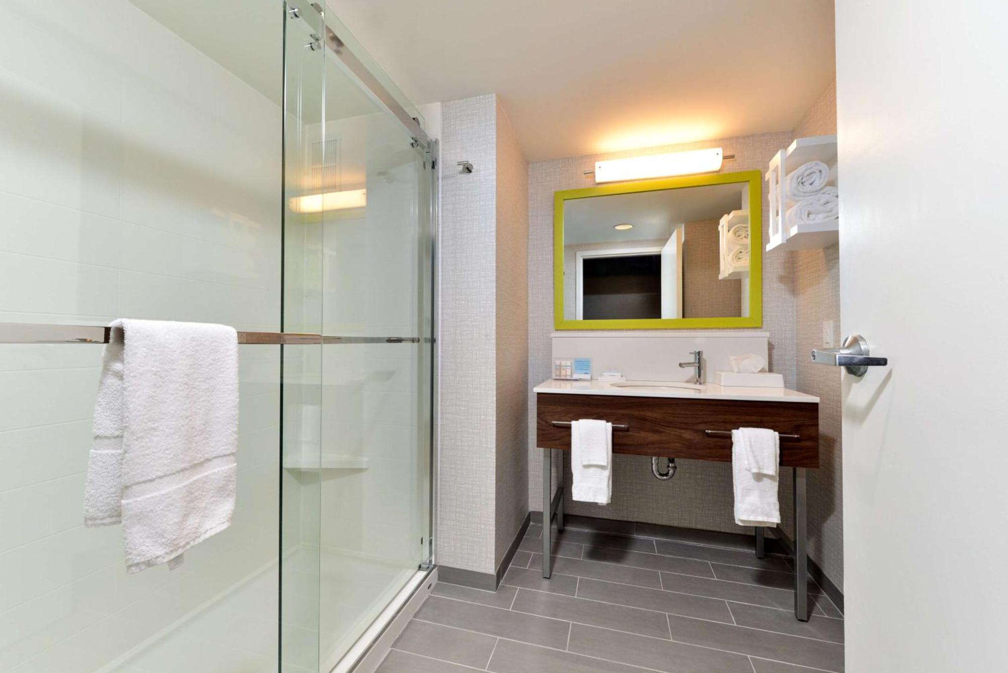 Hampton Inn By Hilton Panama City Beach Upper Grand Lagoon Exterior foto