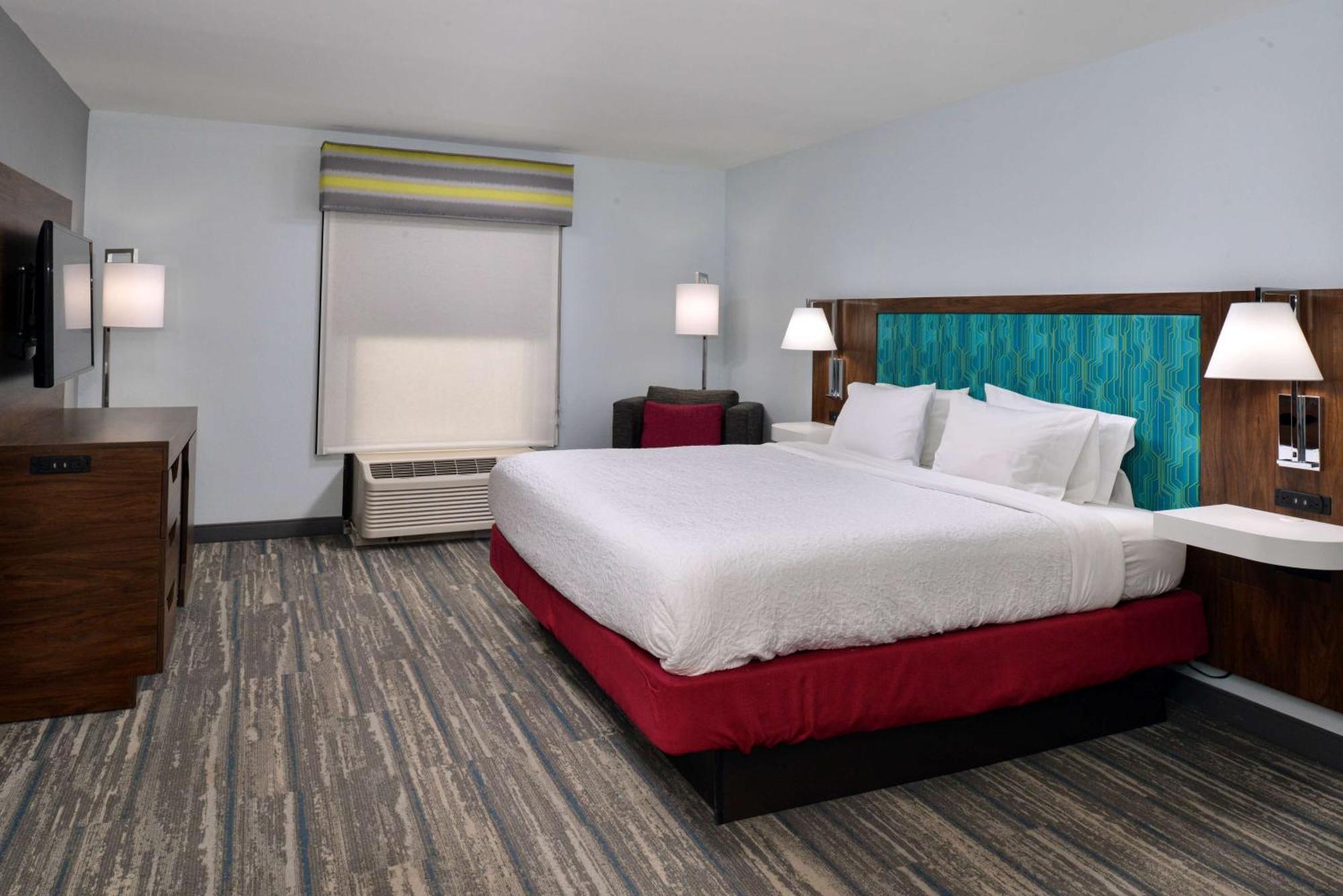 Hampton Inn By Hilton Panama City Beach Upper Grand Lagoon Exterior foto