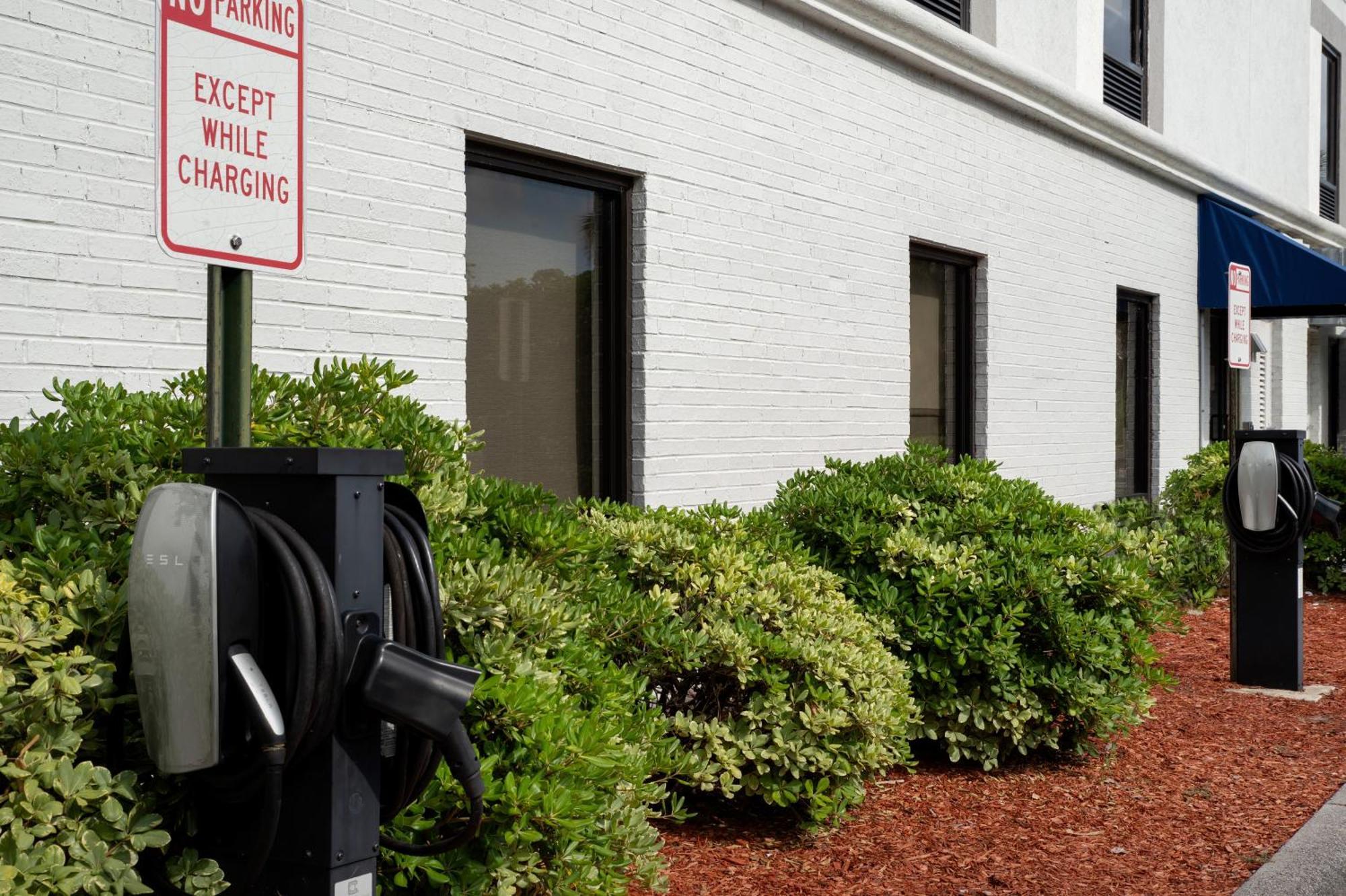 Hampton Inn By Hilton Panama City Beach Upper Grand Lagoon Exterior foto