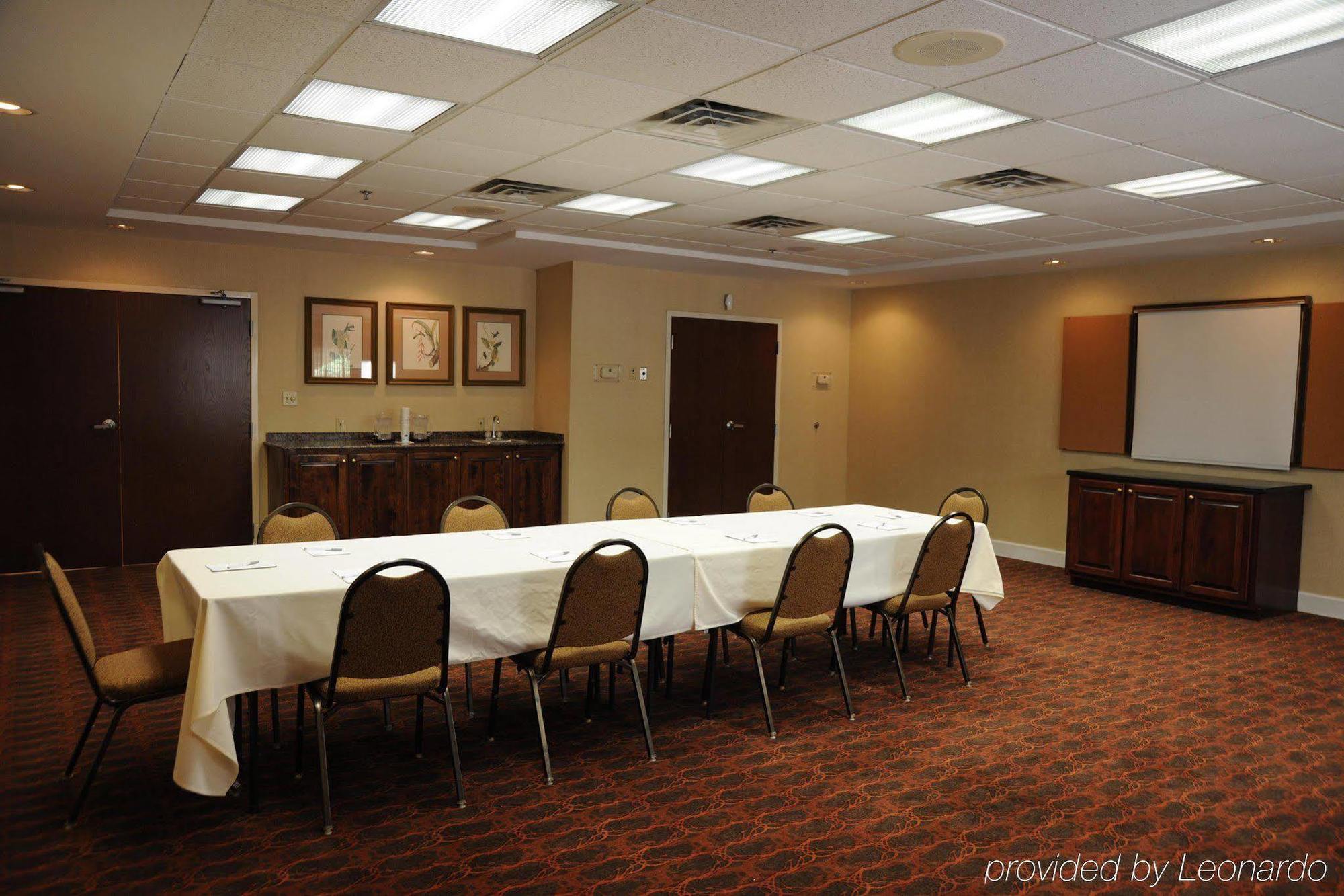 Hampton Inn By Hilton Panama City Beach Upper Grand Lagoon Exterior foto